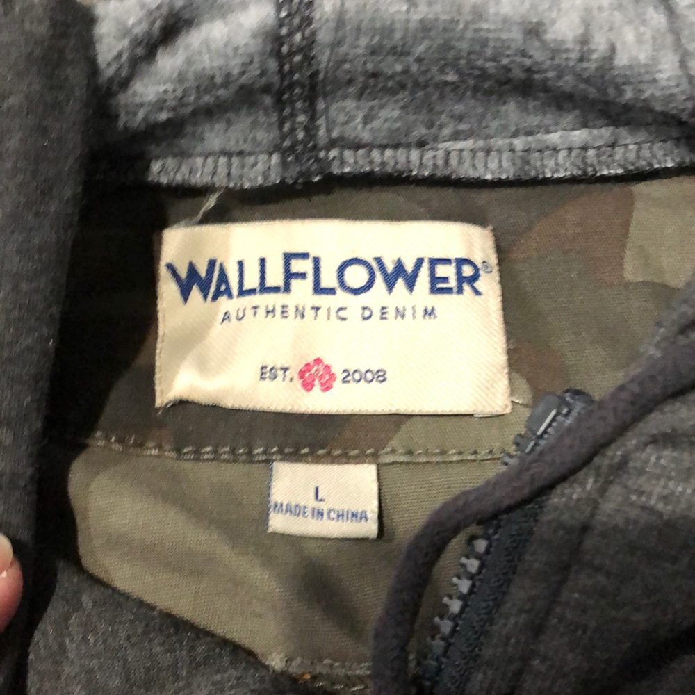 Camo jacket - Picture 5 of 5